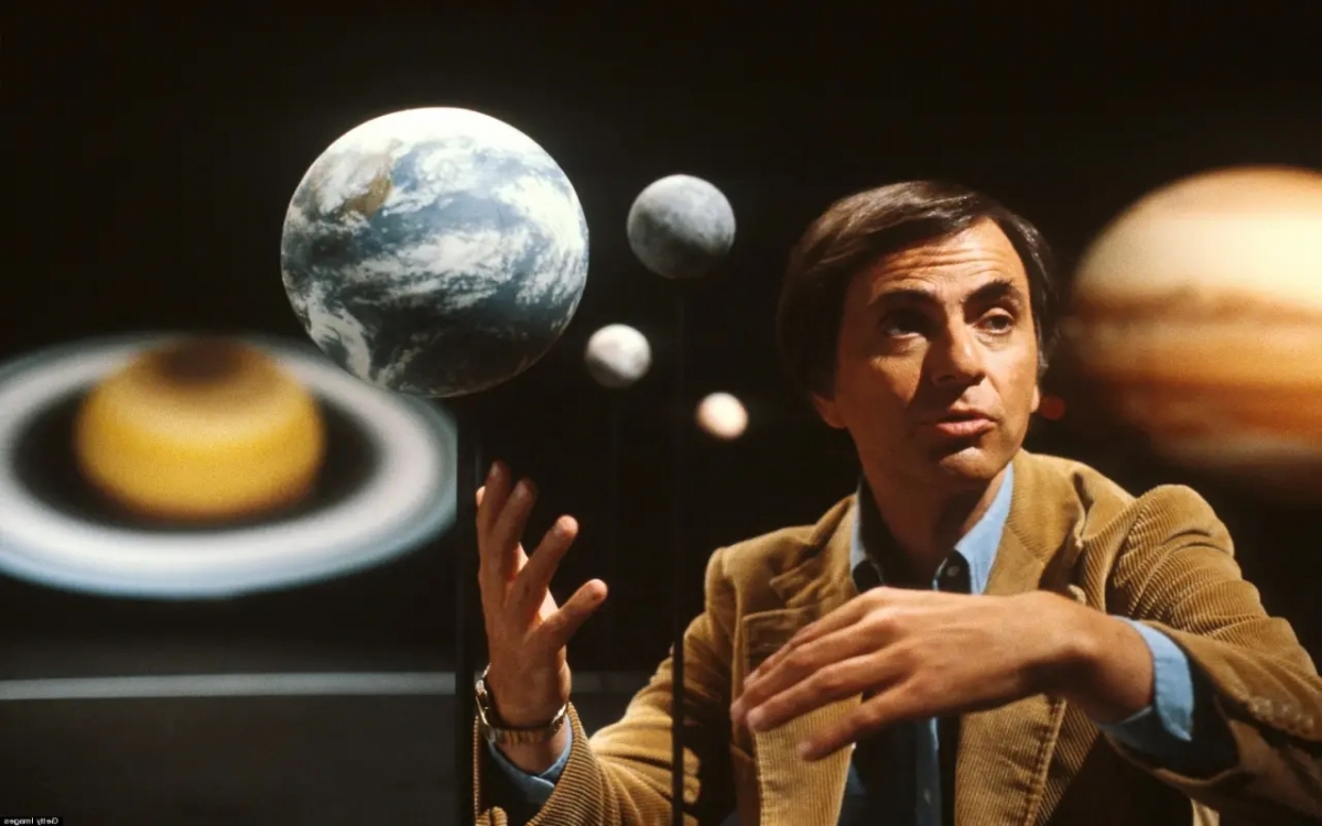 Carl Sagan Mars'ta Yaşayacak İlk İnsanlara Hangi Mesajı Bıraktı