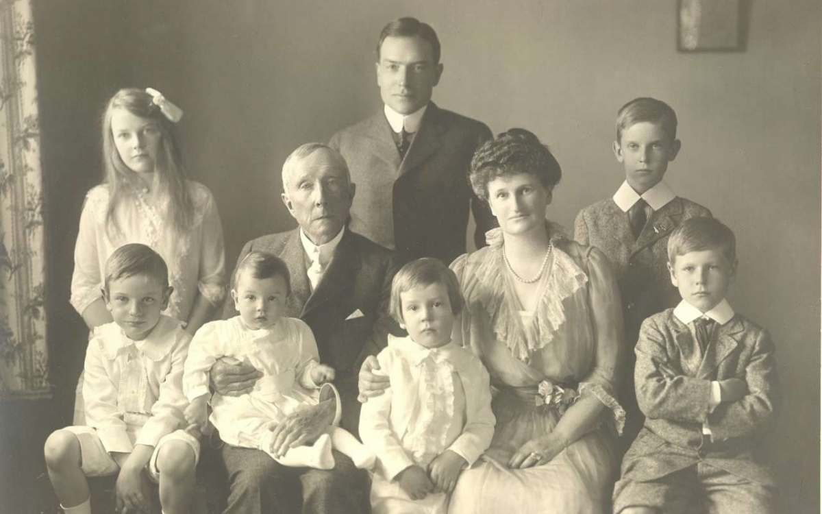 Rockefeller Ailesi: Petrol İmparatorluğu